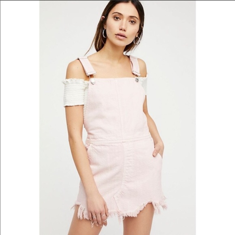 Free People Torn Up Jumper pink Denim size 6